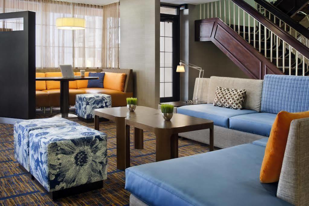 Courtyard Wilmington Downtown Hotel Exterior foto